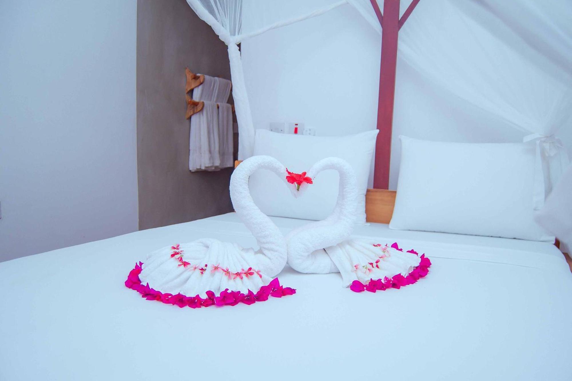 Suda Lodge *