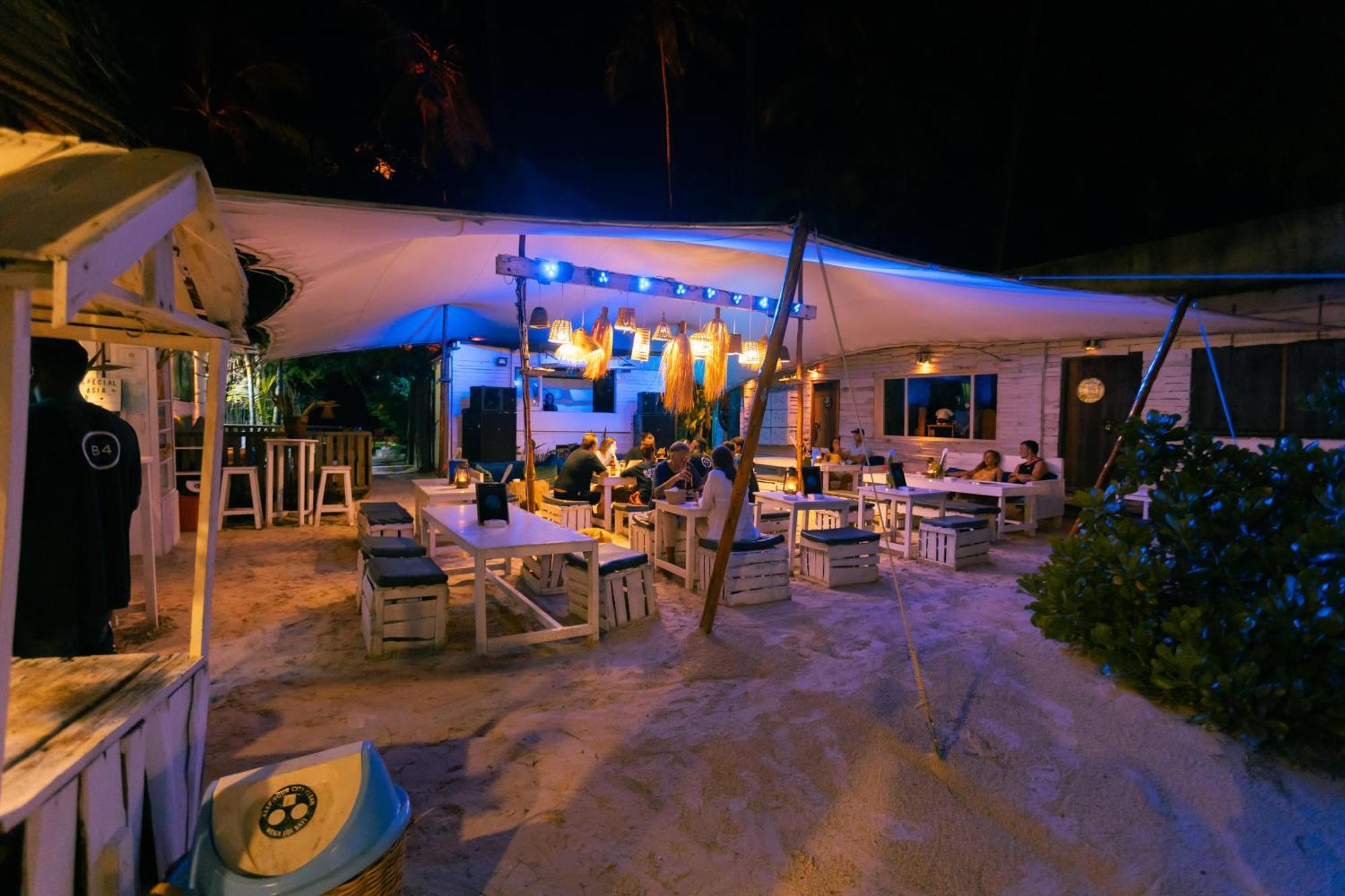 Hotel B4 Club Paje