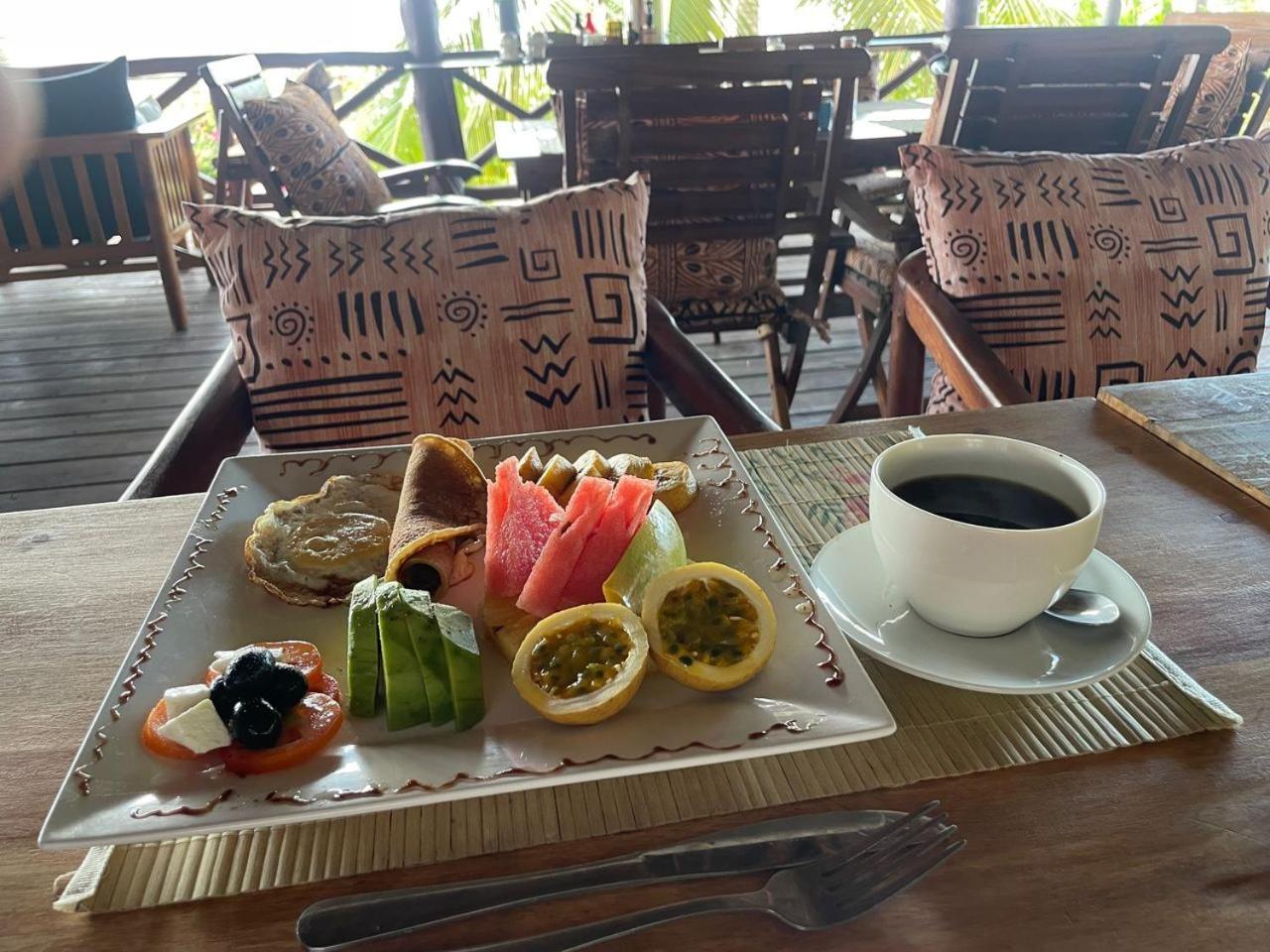 And Sunset Hotel Kendwa