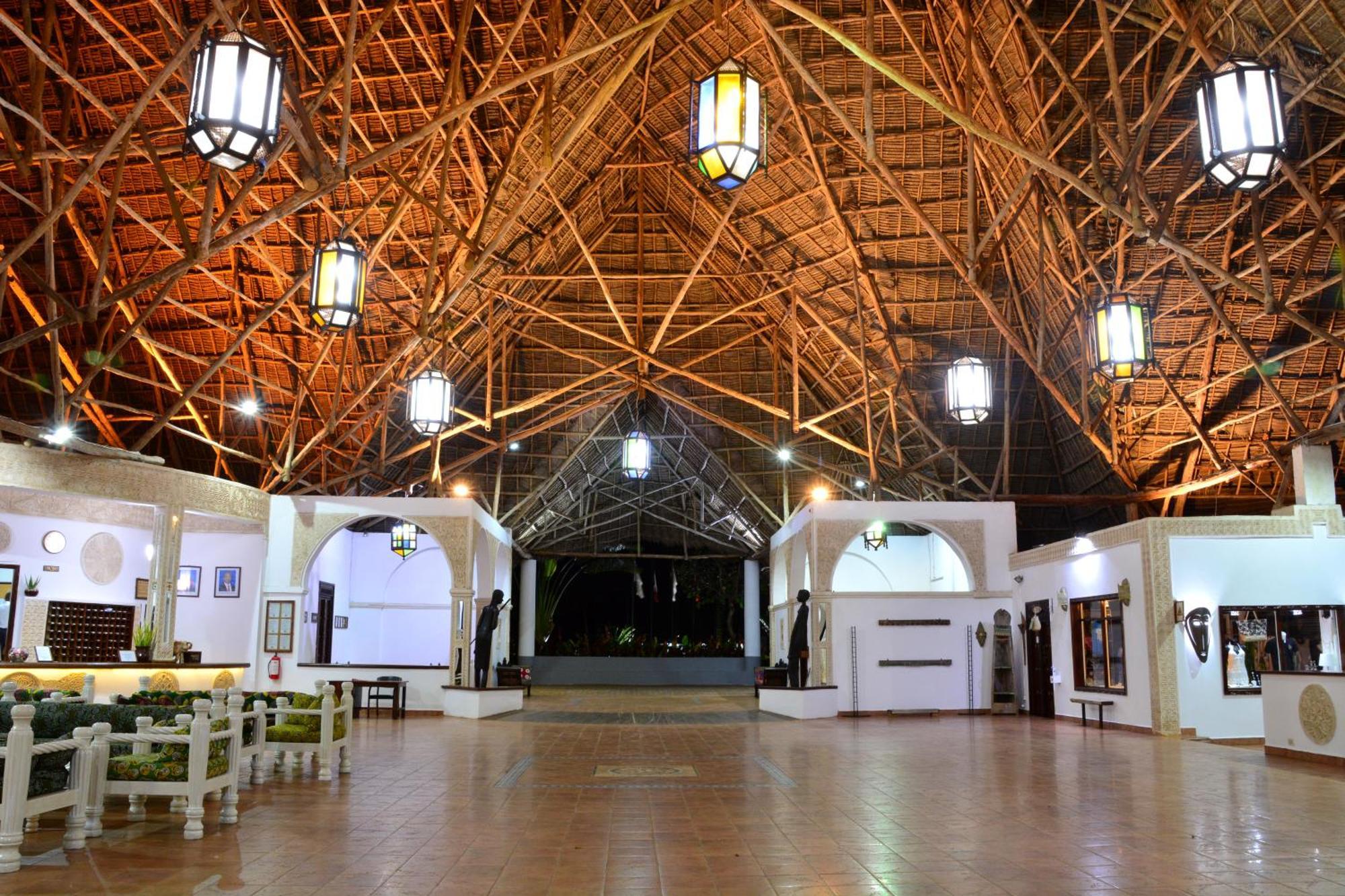 Voi Kiwengwa Hotel
