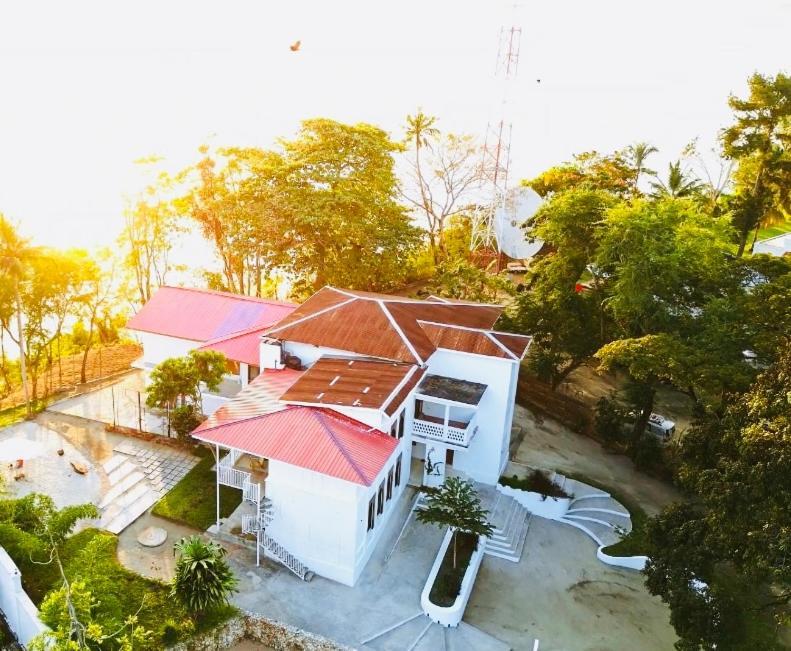 The Cliff 2 Bedroom Zanzibar