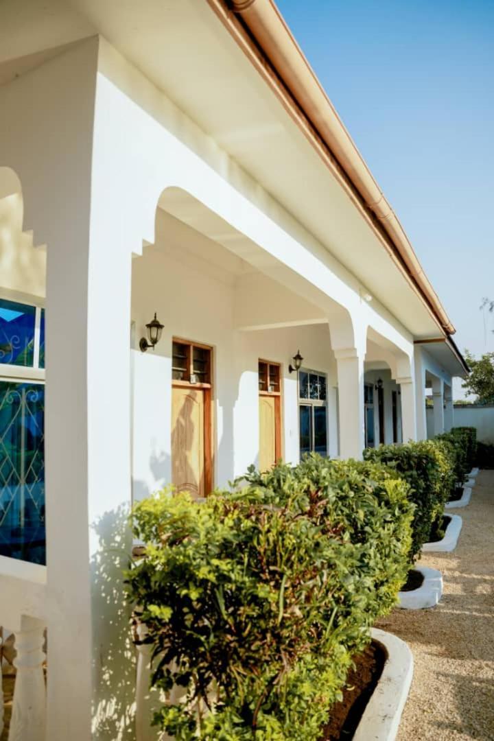 Serenity Boutique Hotel, Tanzania Unforgettable 3*