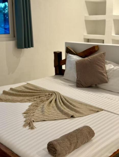 Luxury Penthouse With Private Rooftop Pool Prime Location Zanzibar Tv Wifi Ac Steps To The Villa *