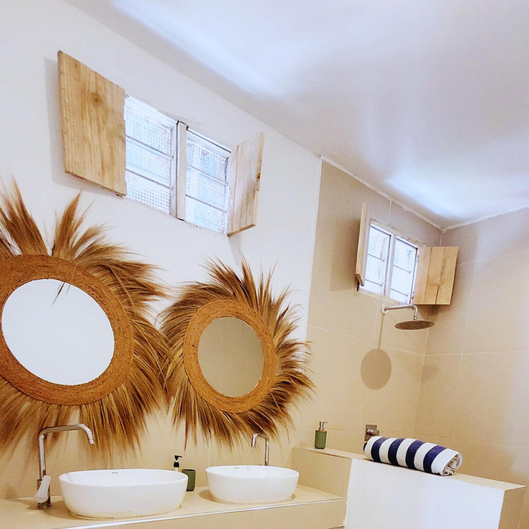 Luxury Penthouse With Private Rooftop Pool Prime Location Zanzibar Tv Wifi Ac Steps To The Paje
