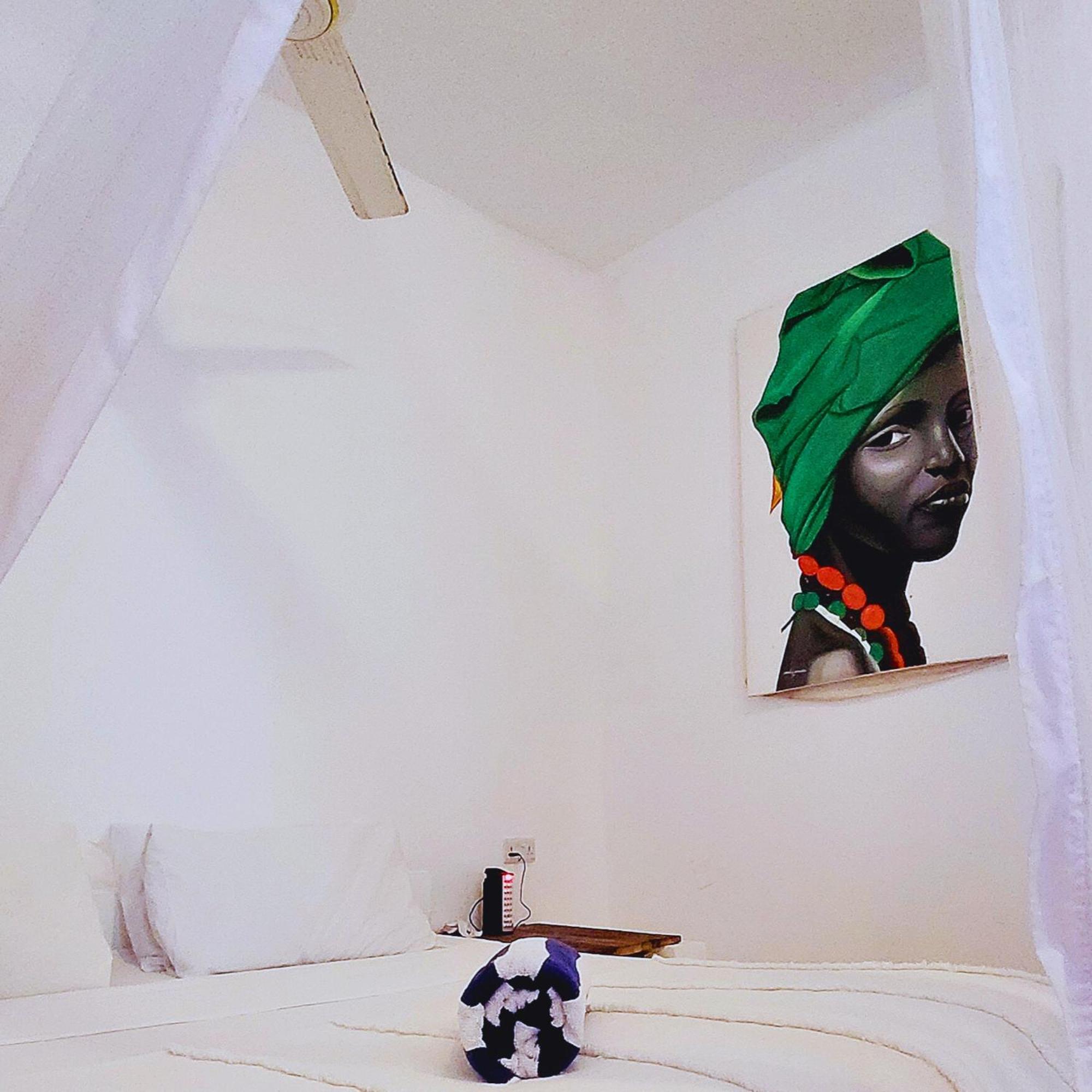 Villa Luxury Penthouse With Private Rooftop Pool Prime Location Zanzibar Tv Wifi Ac Steps To The