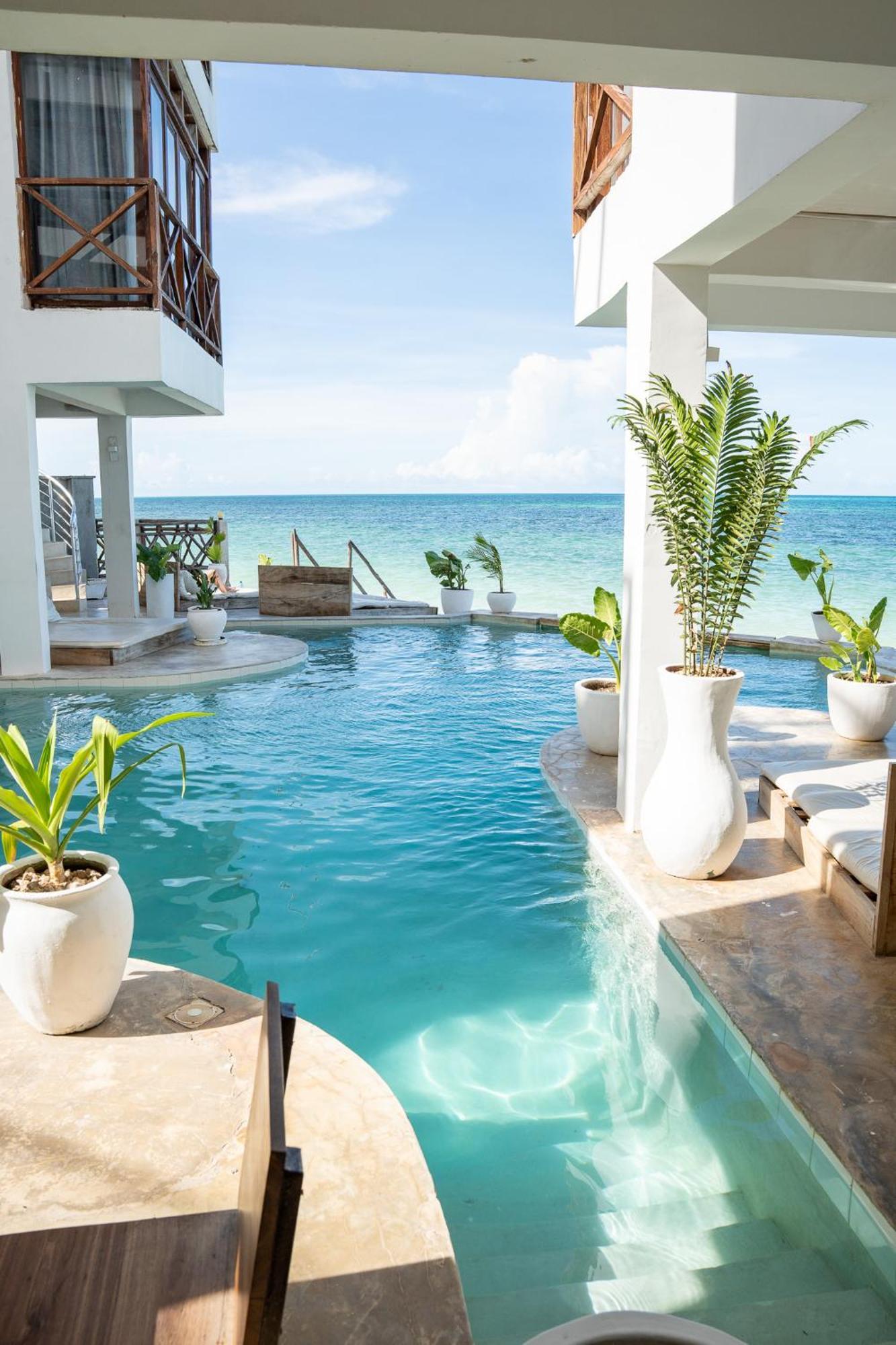 Hotel Pili Pili Tropical 5*
