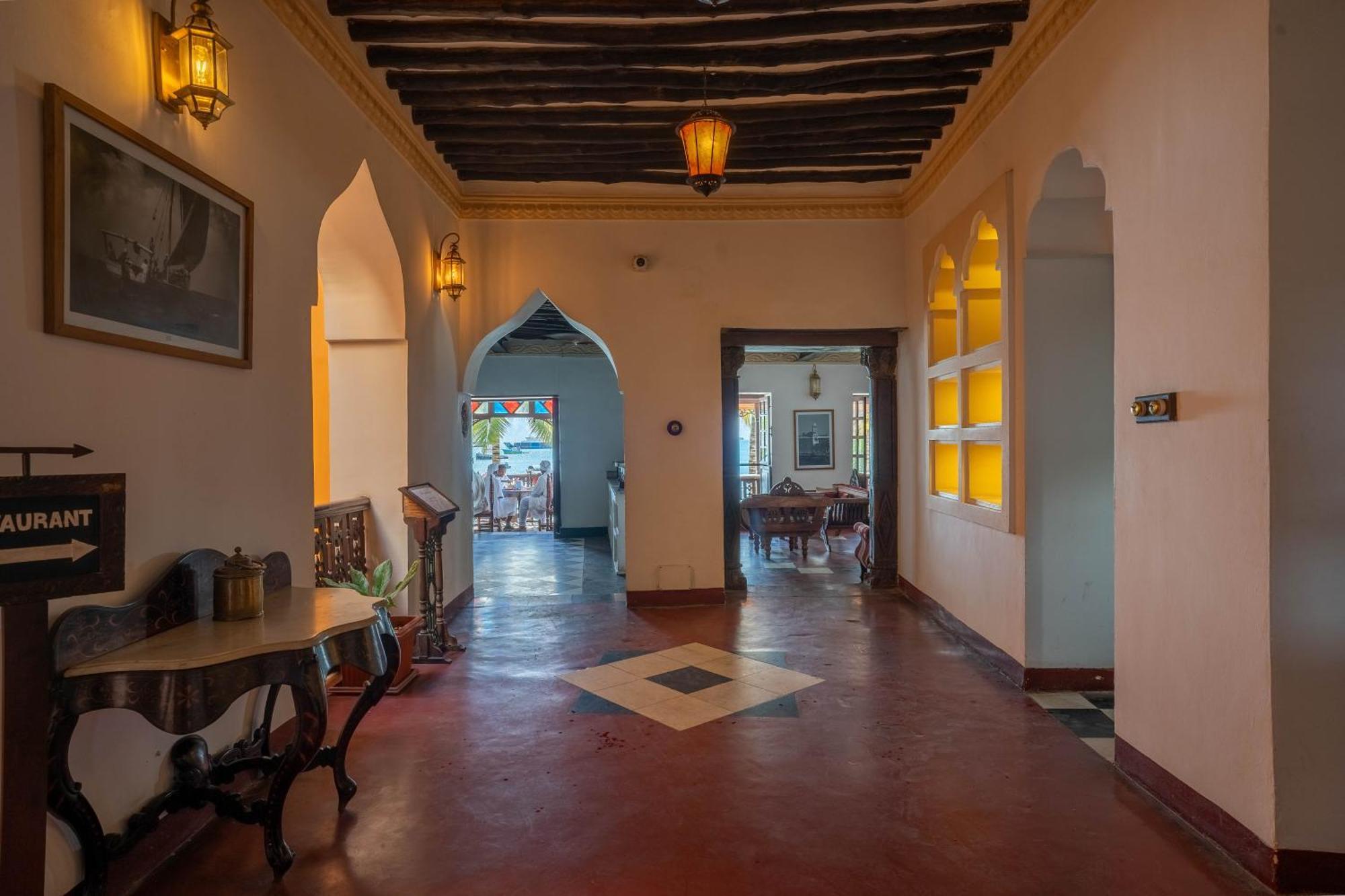 Hotel Mizingani Seafront 4*