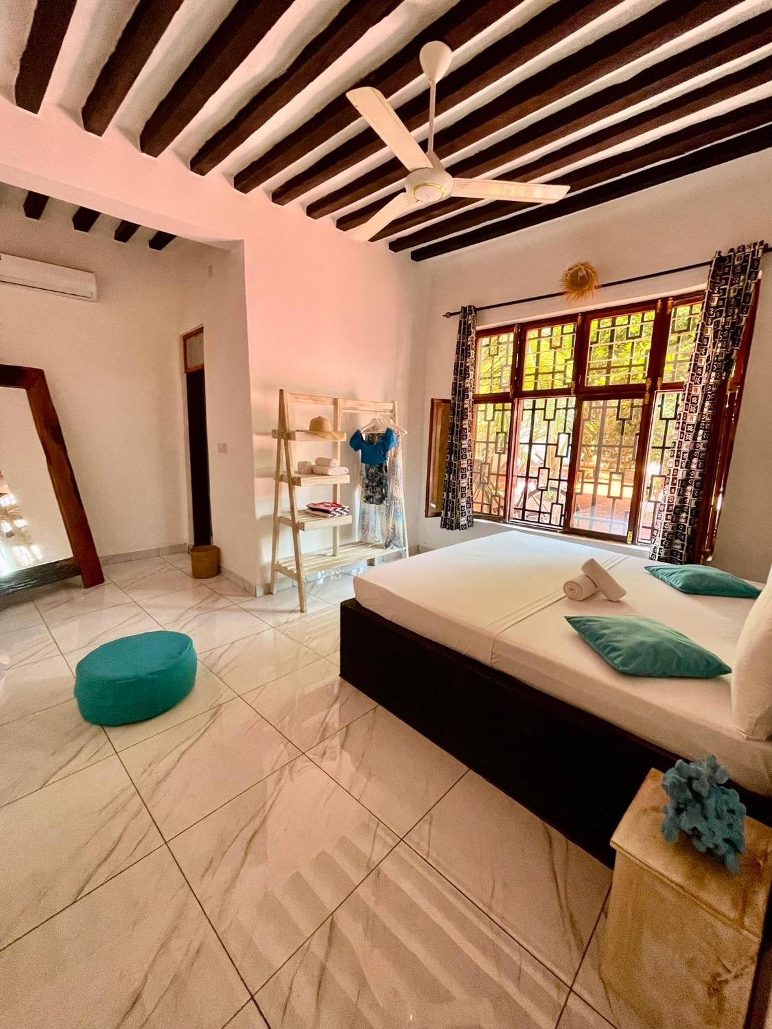 Guest house Euphoria - Adults Only