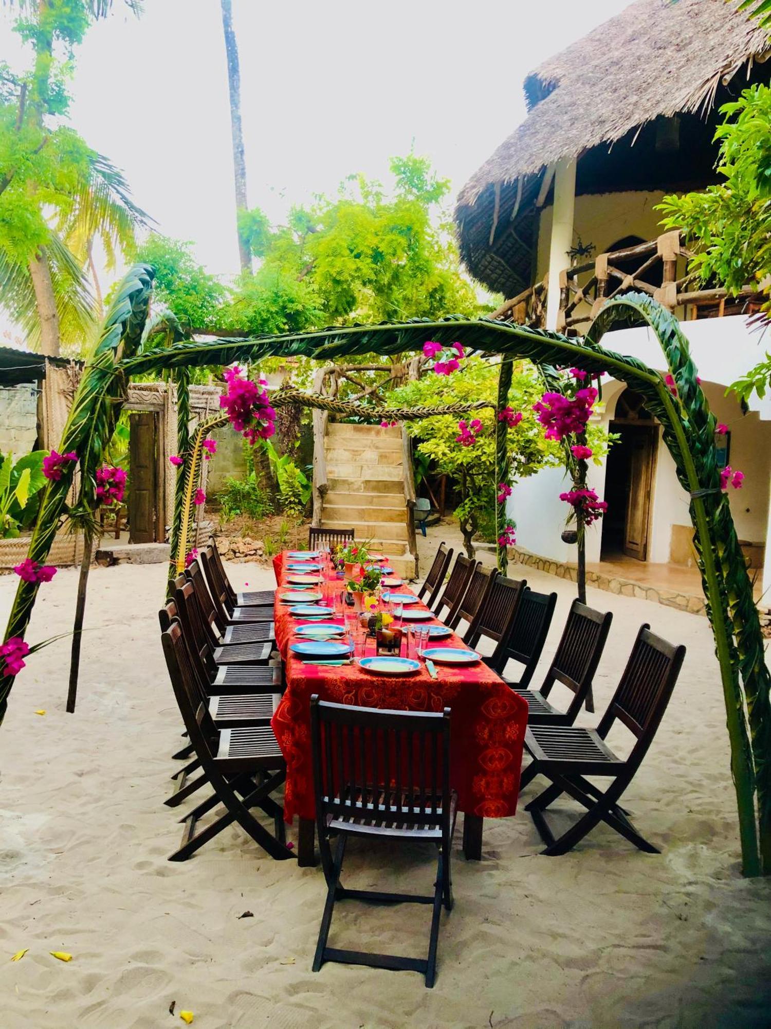 Casa Umoja Guest house