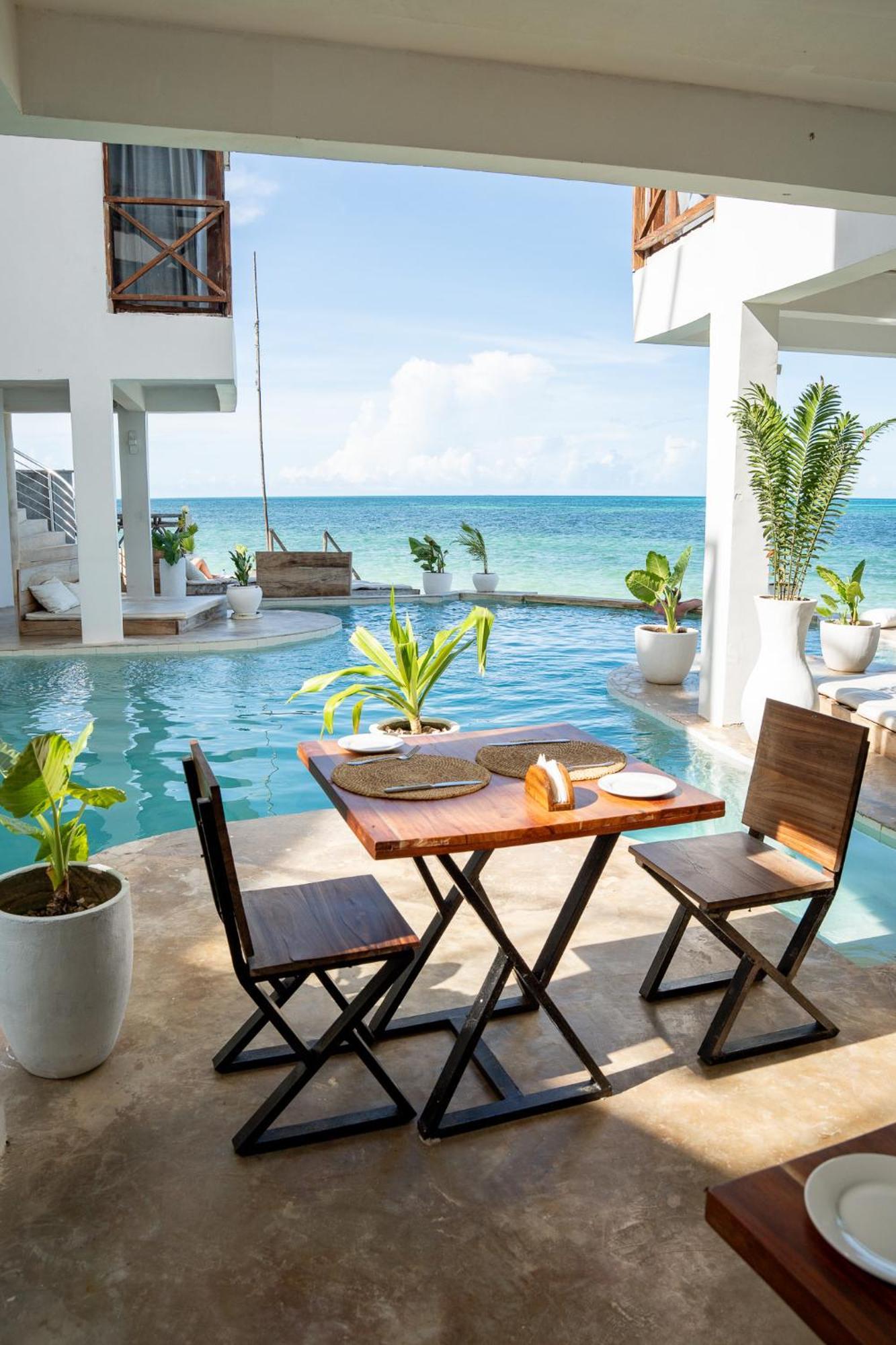 Pili Pili Tropical Island 4*