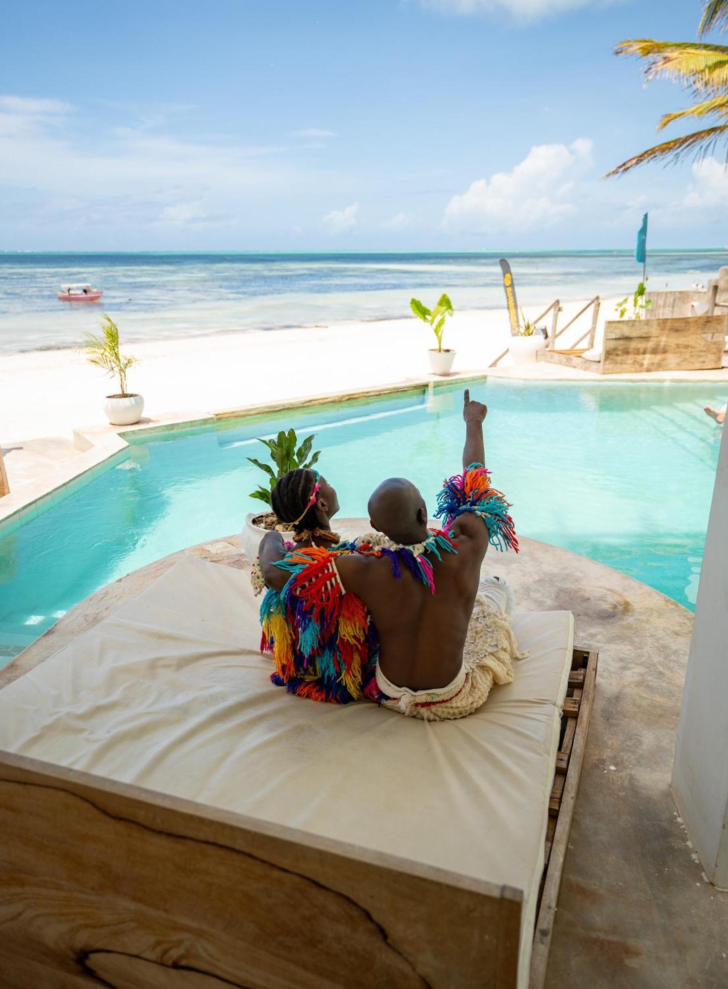 Pili Pili Tropical Island Hotel 4*