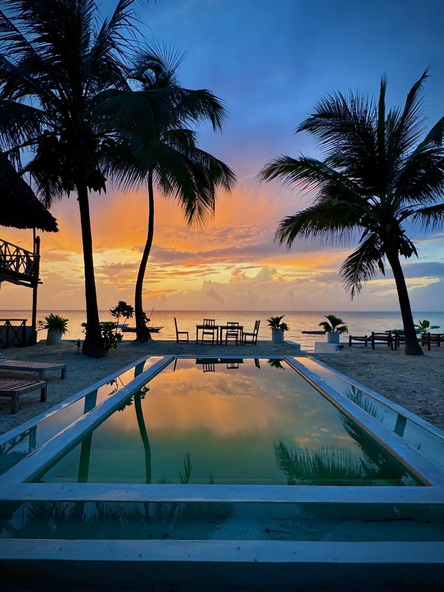 Mango House Guest house 3*