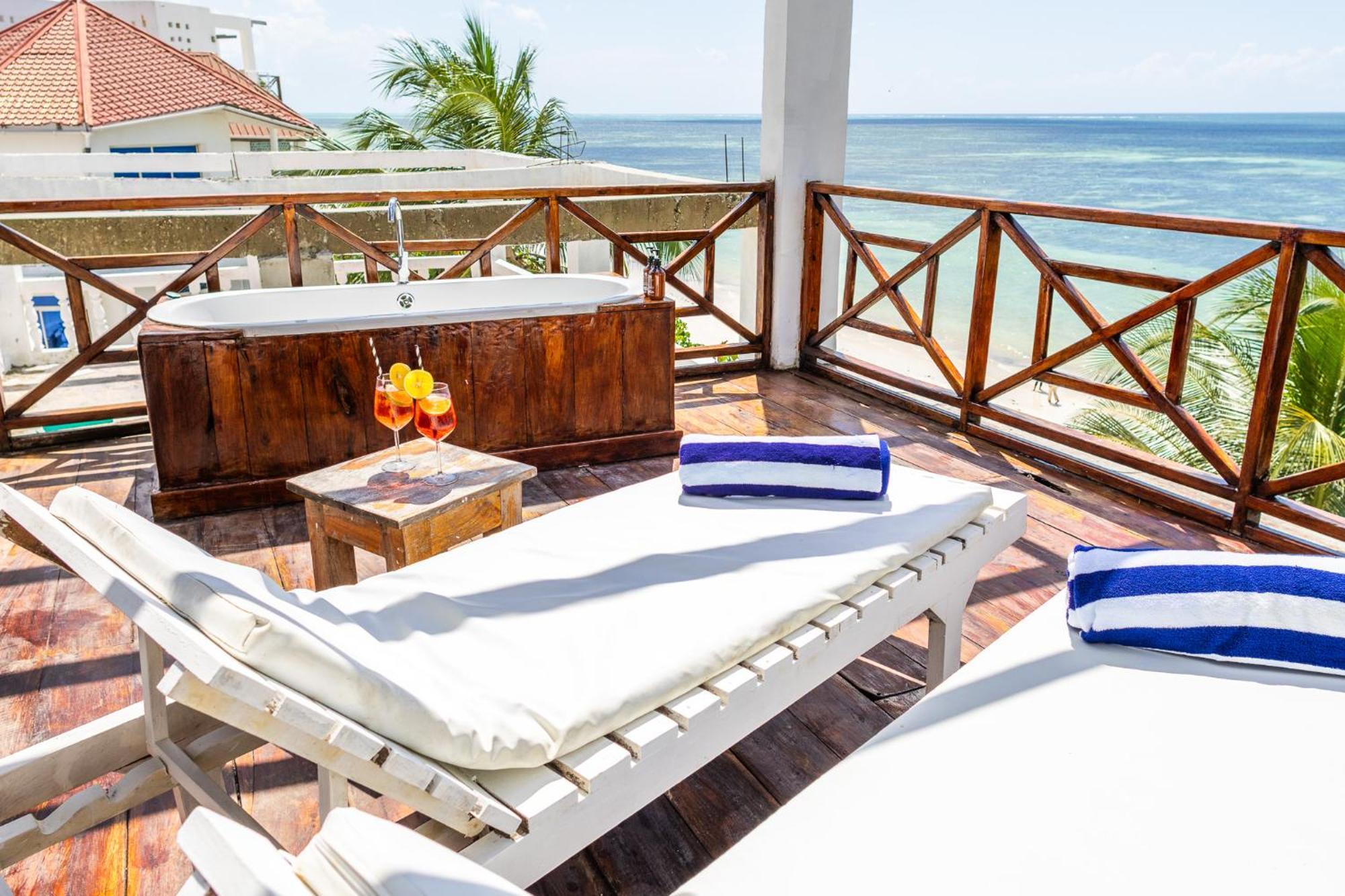 Hotel Pili Pili Sun