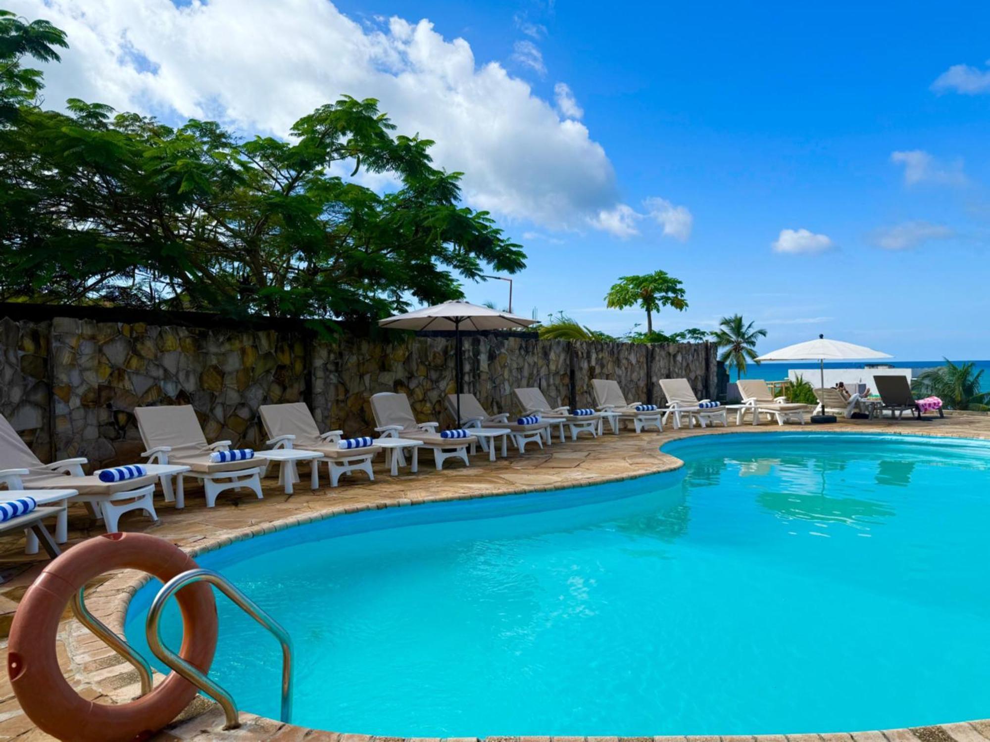 Sea Crest Hotel