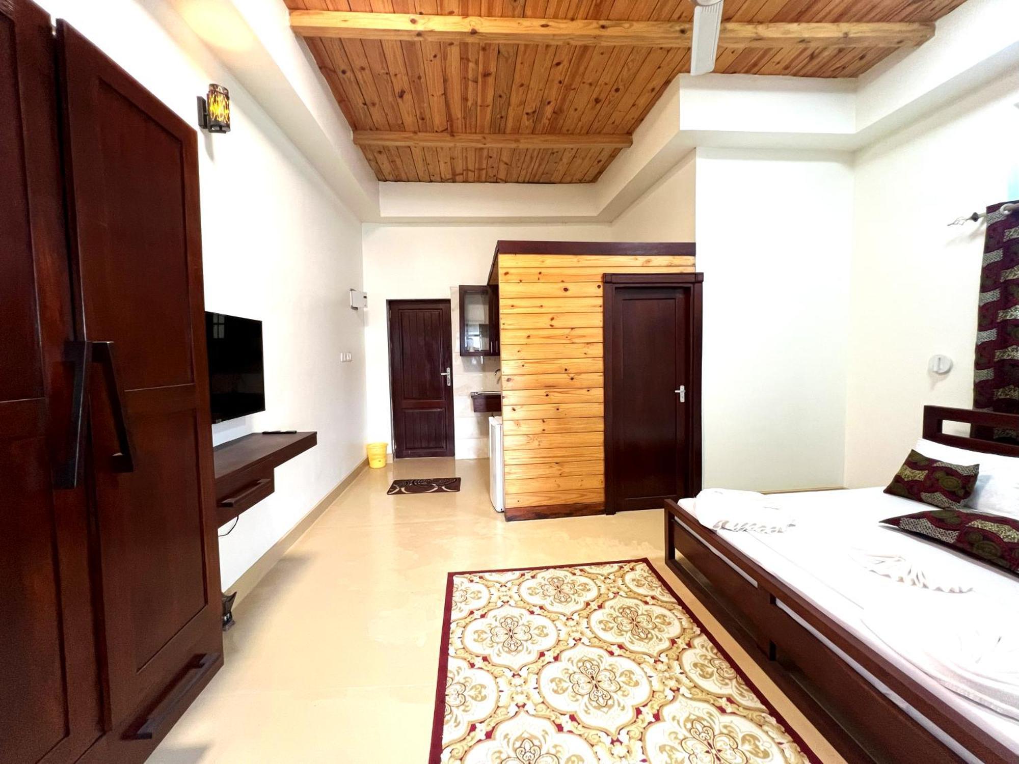 Treasures Of House Hotel *