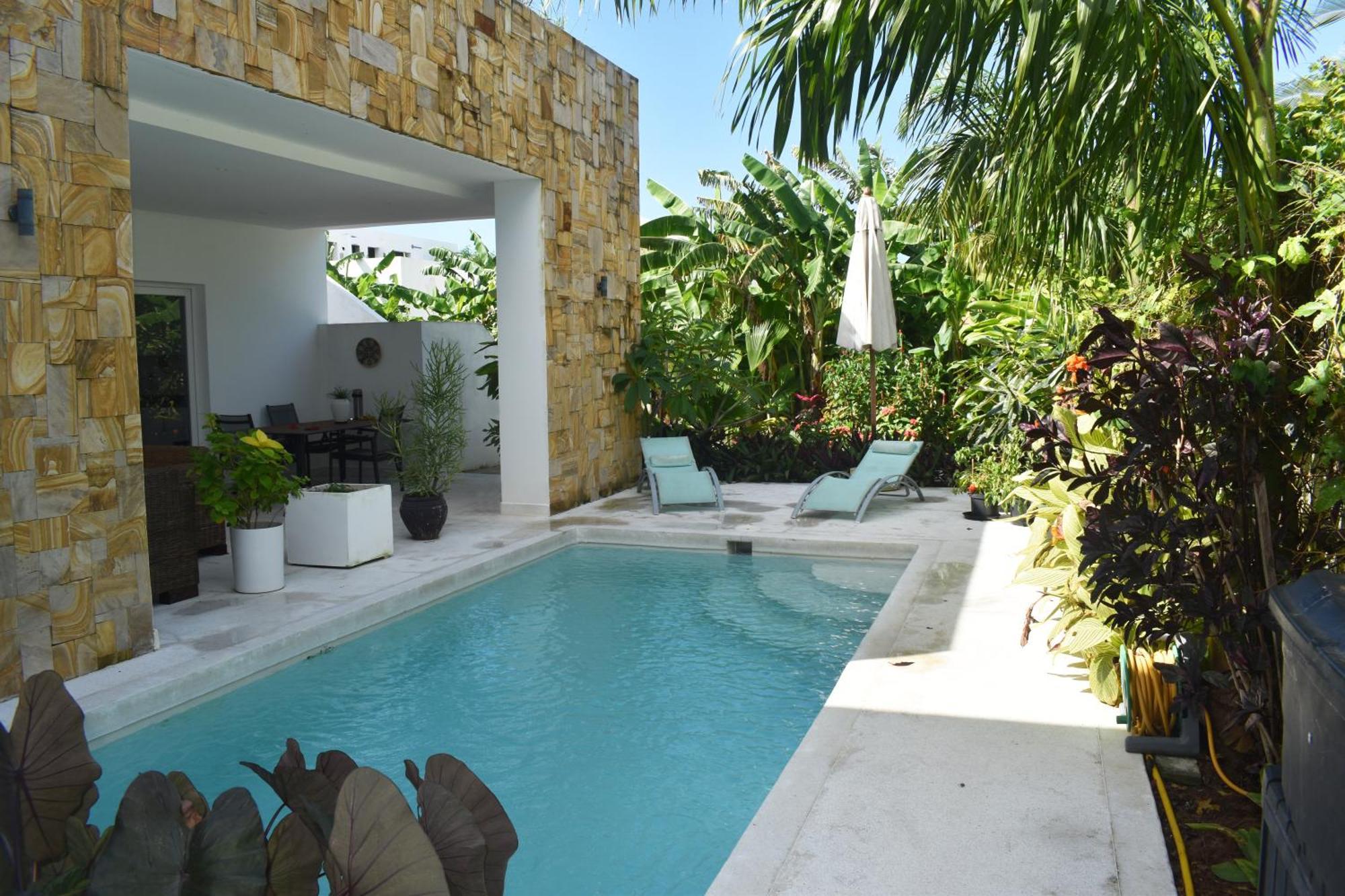 Villa Bahari *