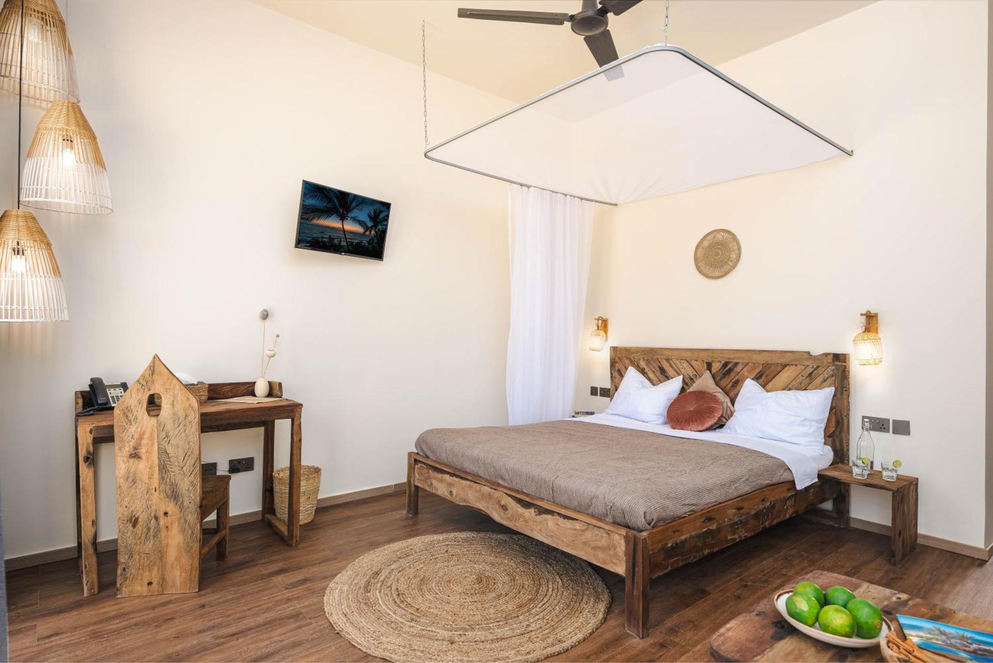 Clove Island Essence & Hotel Matemwe (Zanzibar)