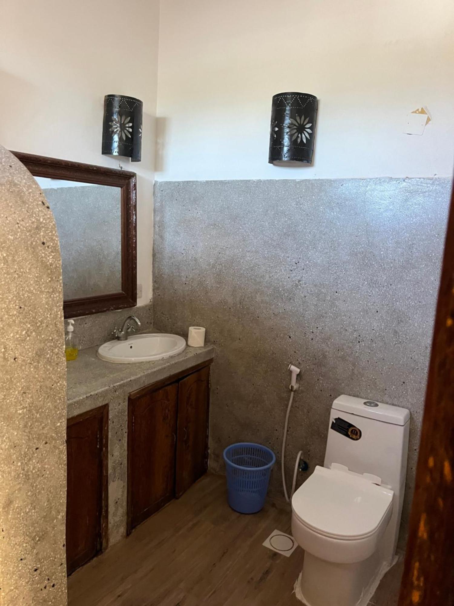 Hotel Malcom Ocean View Retreat Pongwe