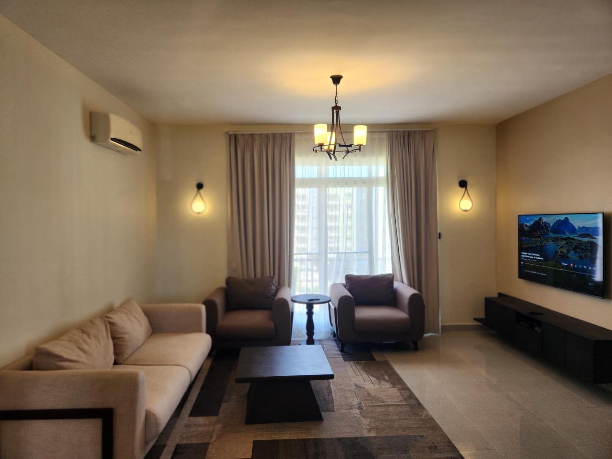Nake Appartement
