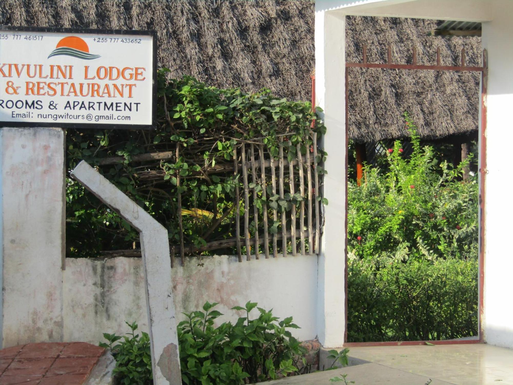 Kivulini And Restaurant *