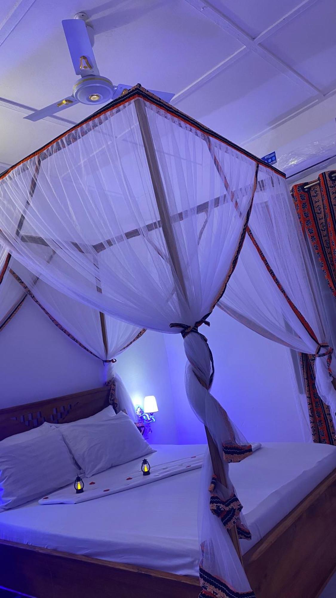 African Angel House B&B *