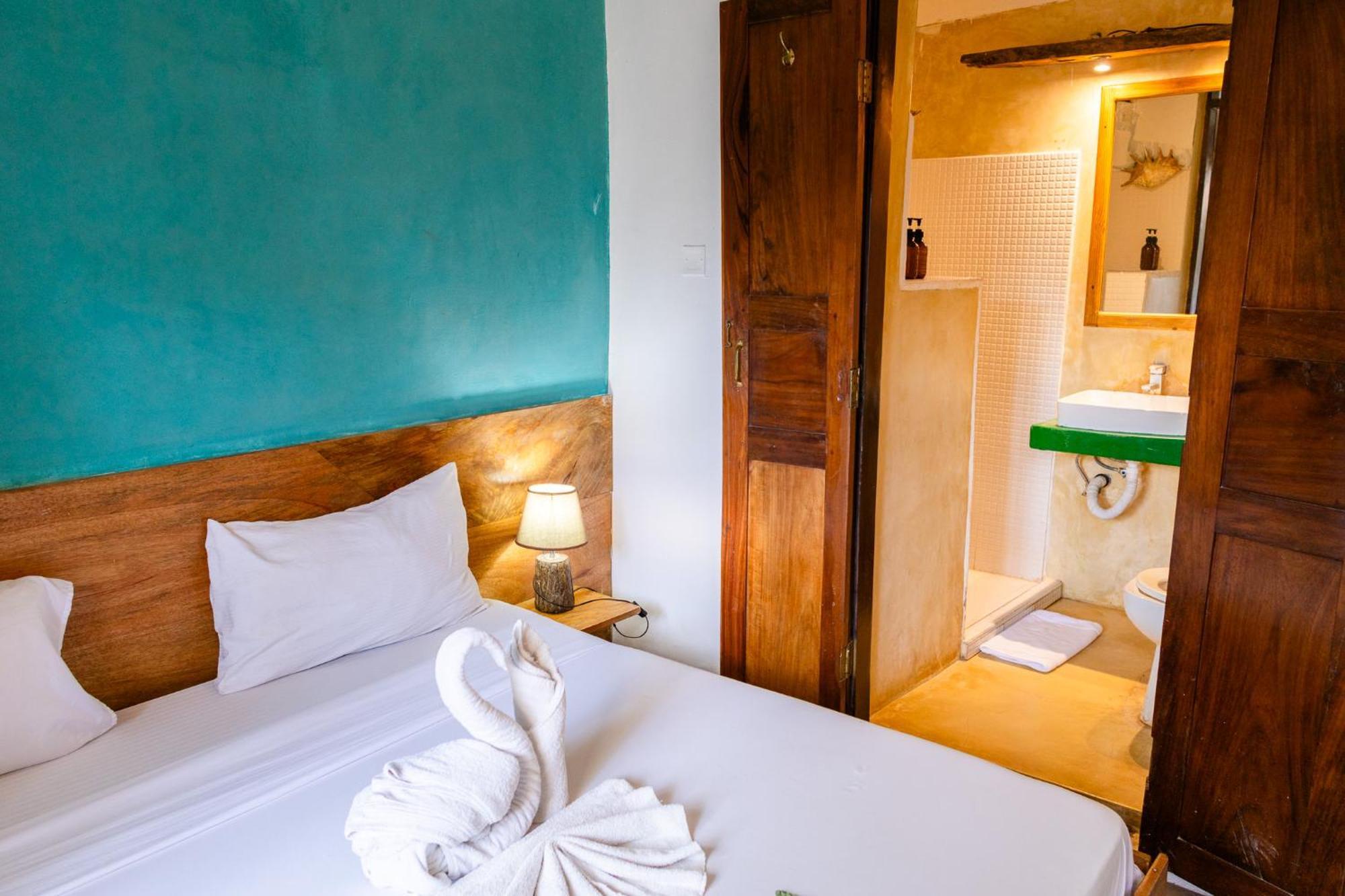 Hotel Pili Pili Paradise Beach