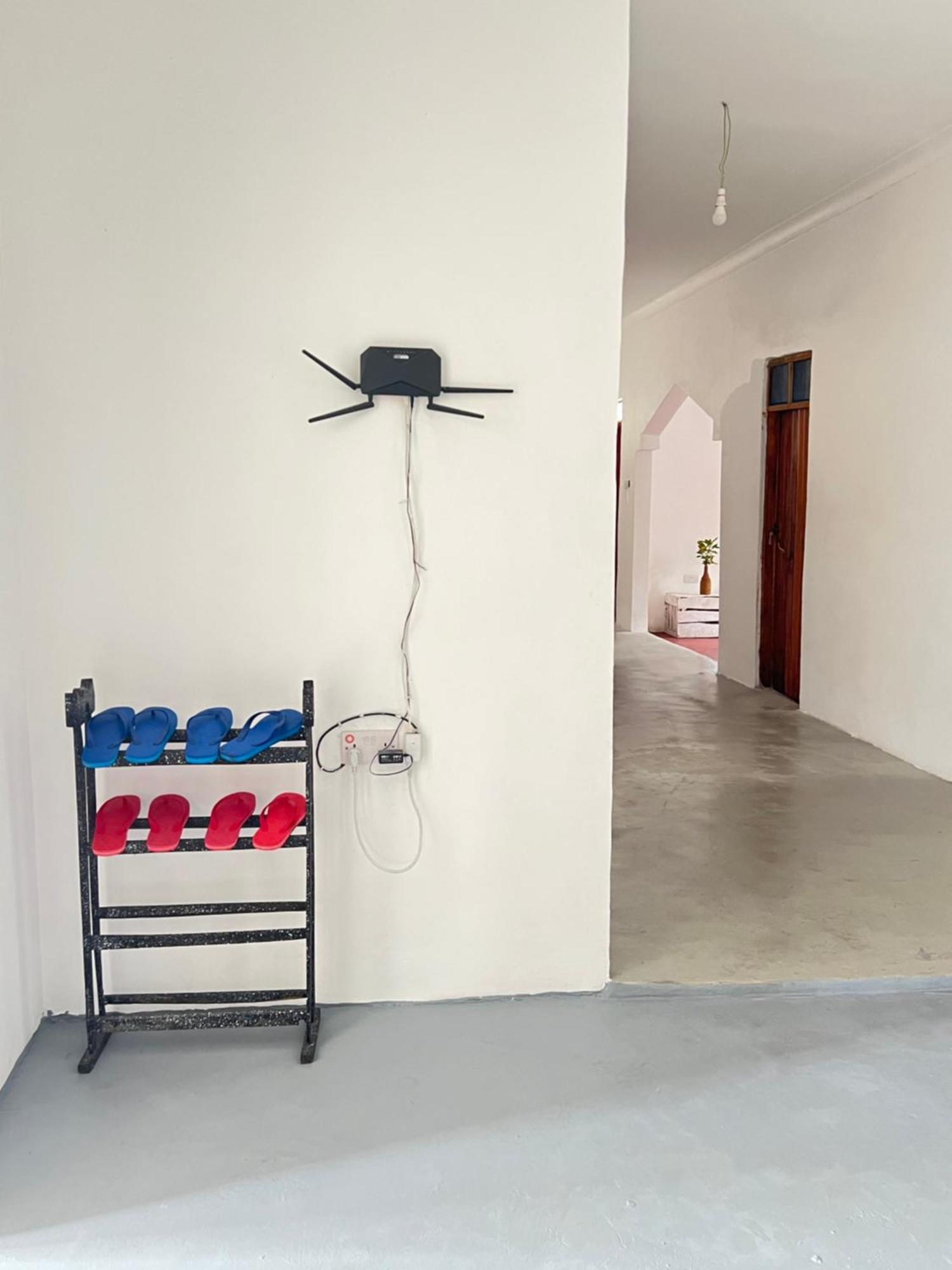 Mambo Leo Hostel *