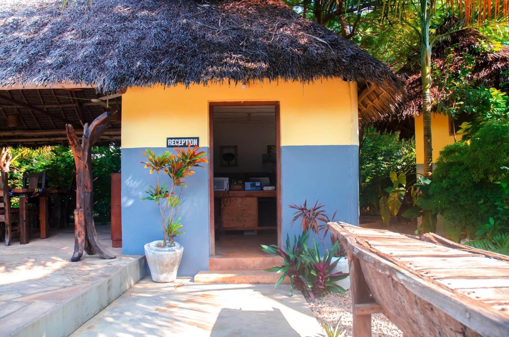 Shamba Village Hotel 5*