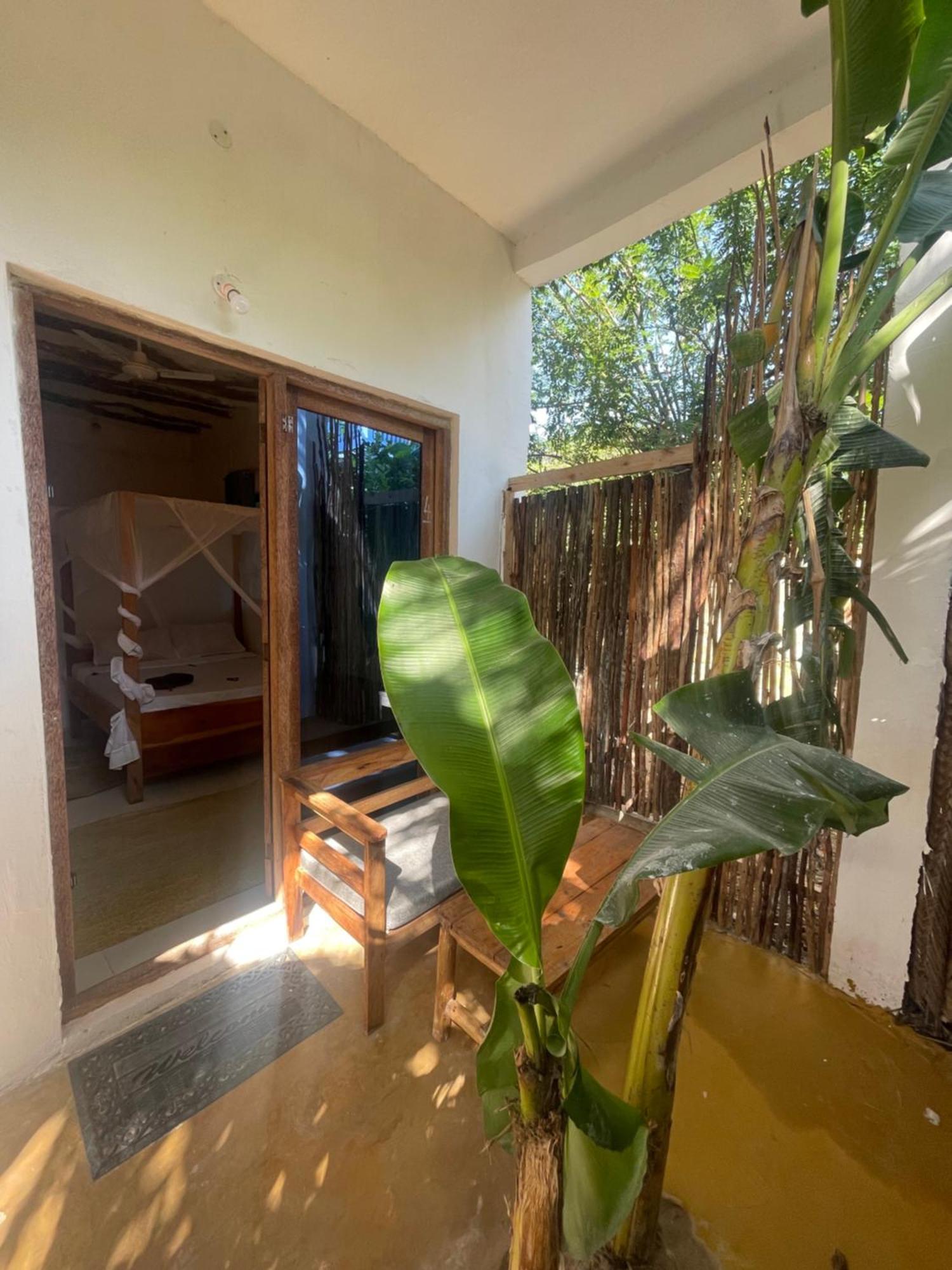 Zanzibar Escape 1&2 Homestay *