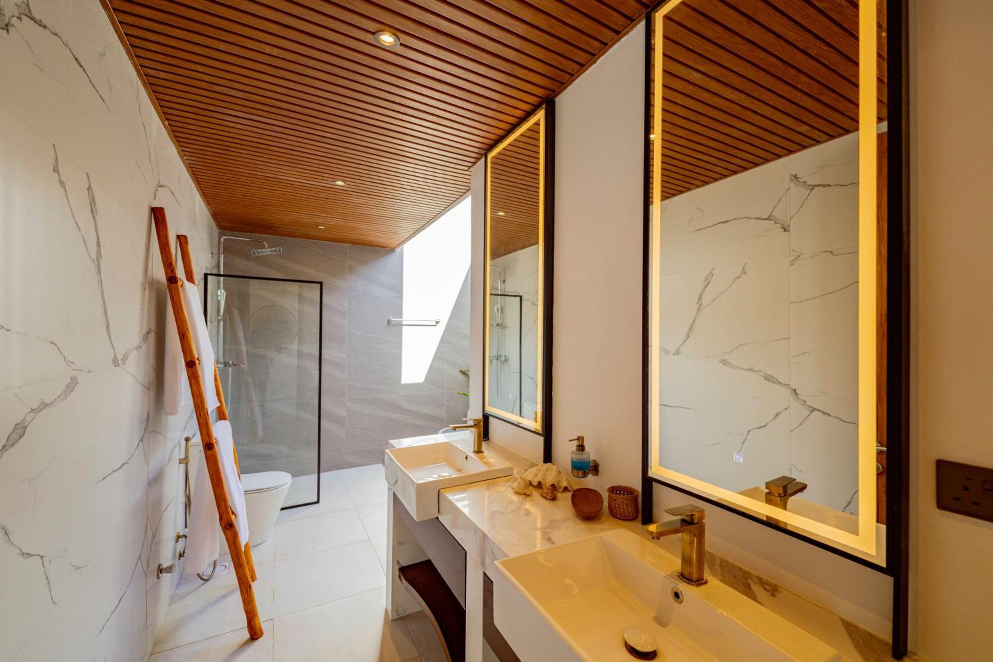 Emerald By Emerald Escapes Ltd Paje