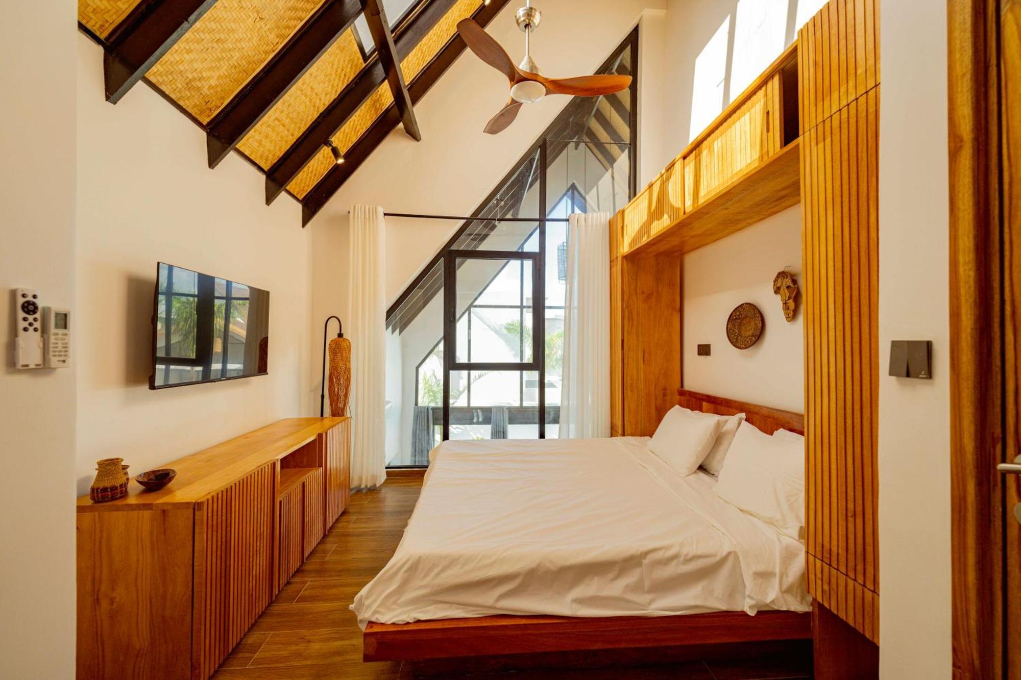 Villa Emerald By Emerald Escapes Ltd *