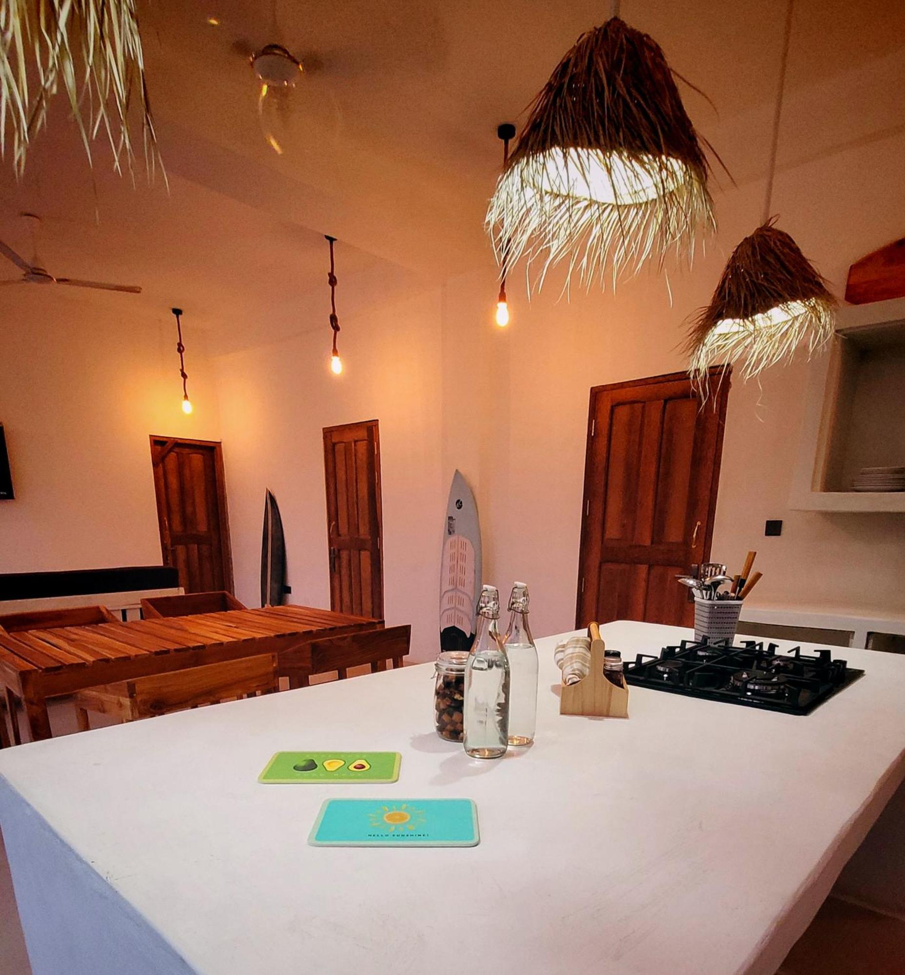 Villa Exquisite Double Storey Luxury Retreat 90m From Zanzibar Ideal Prime Location Tv Wifi Aircon And Private Pool Paje