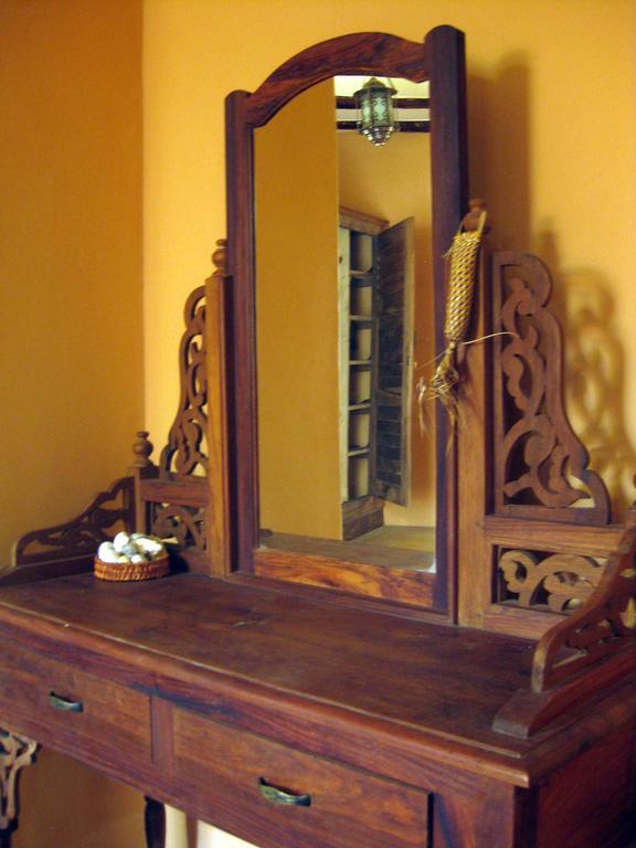 Casa Umoja 3*
