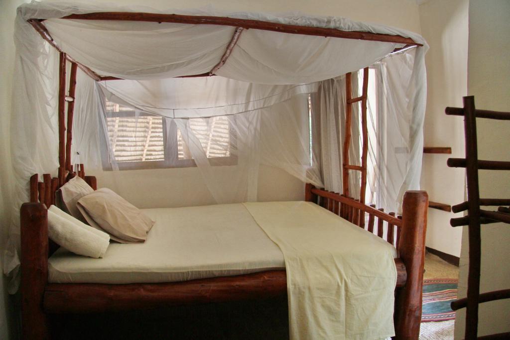 Kajibange Bar And Guest house Zanzibar