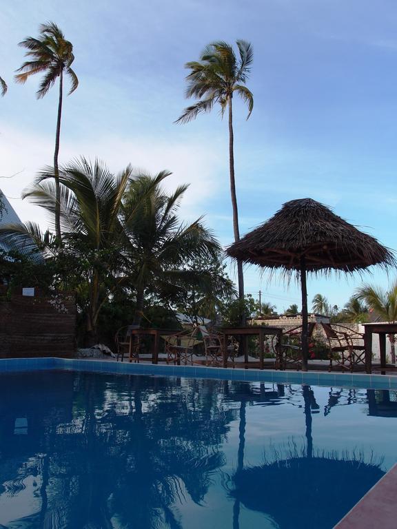 Paje Hotel 3*