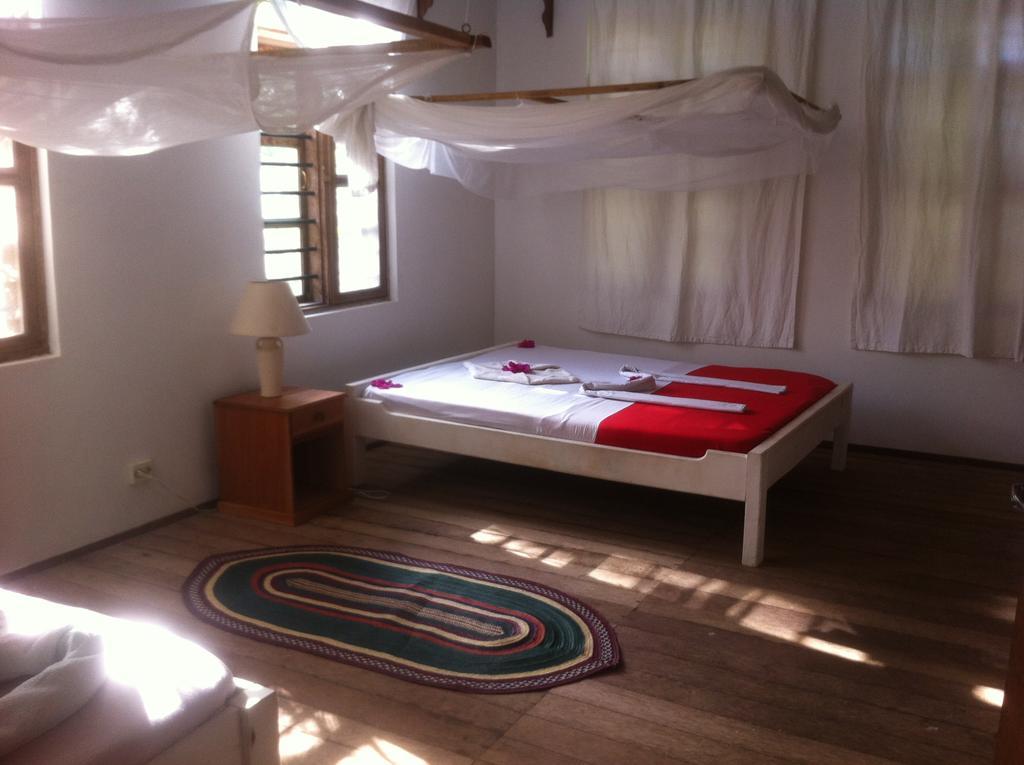 House Of Plenty Jambiani Homestay *