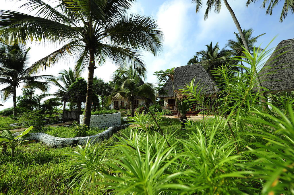 Waikiki Zanzibar Pwani Mchangani