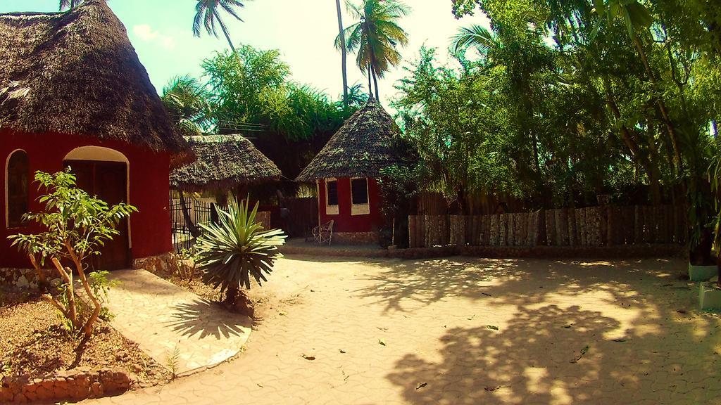 Waikiki Zanzibar Pwani Mchangani