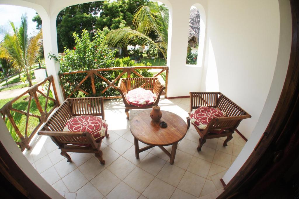 Resort Uroa Bay 4*