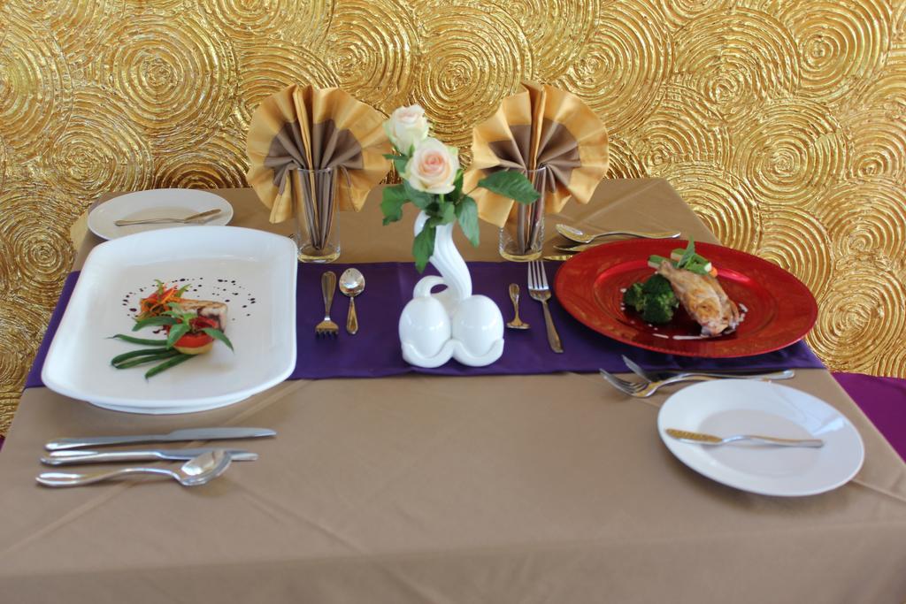 The Island Town (Adults Only) Hotel 3*