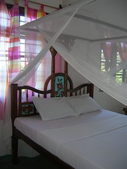 Kizi Dolphin Apartment