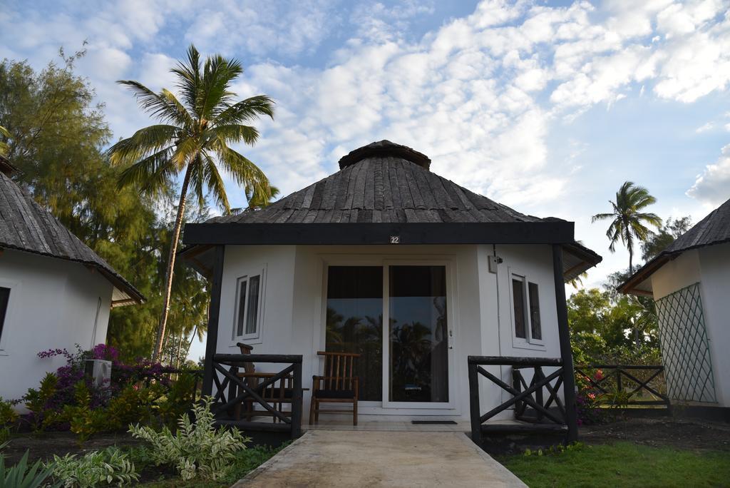 Hotel Mermaids Cove Beach & Spa Uroa