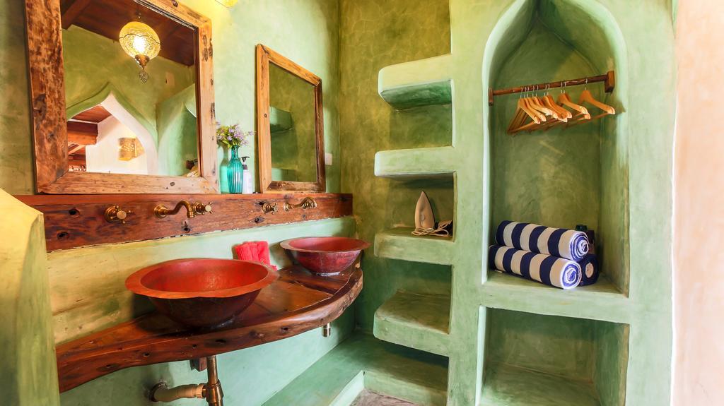 Mr Kahawa Lofts Paje