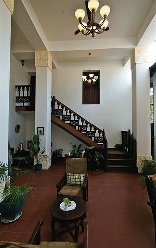 Kisiwa House Hotel
