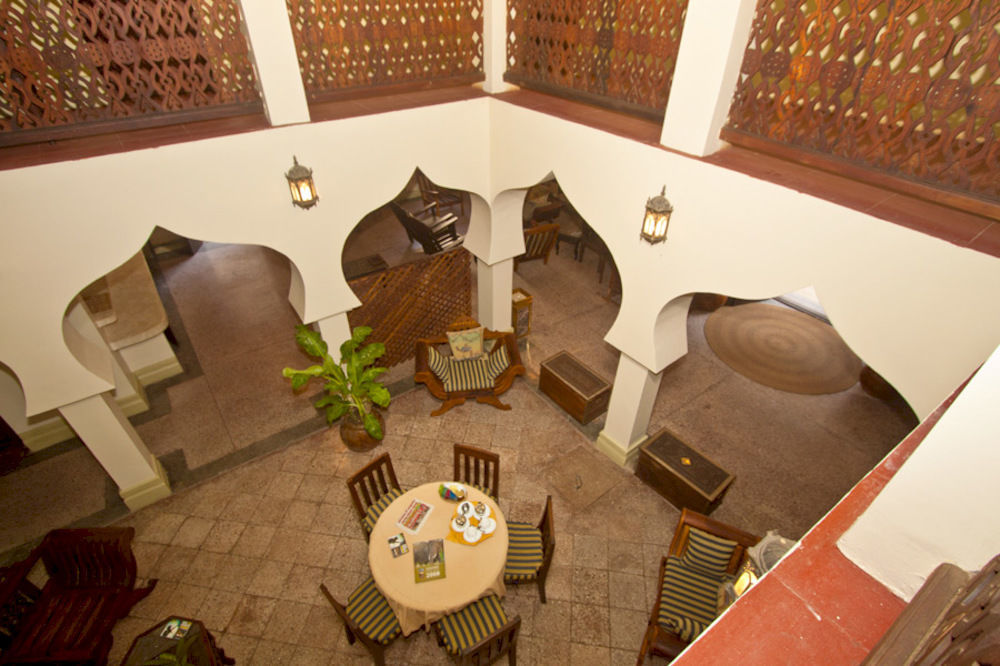Asmini Palace Hotel 3*