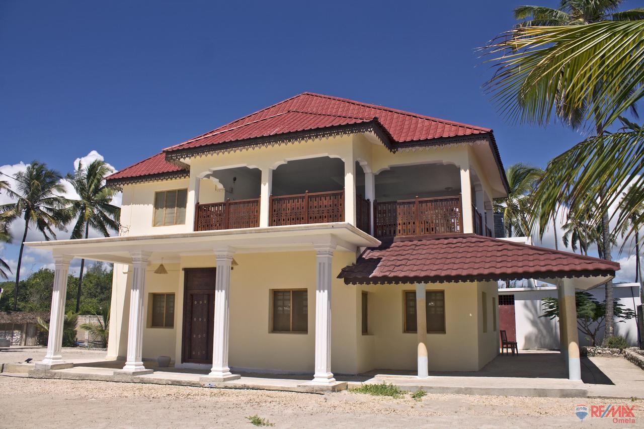 Guest house Bazi's House Bwejuu