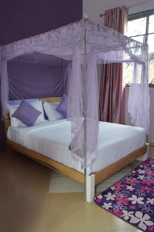 Dalma Zambarau Lodge *