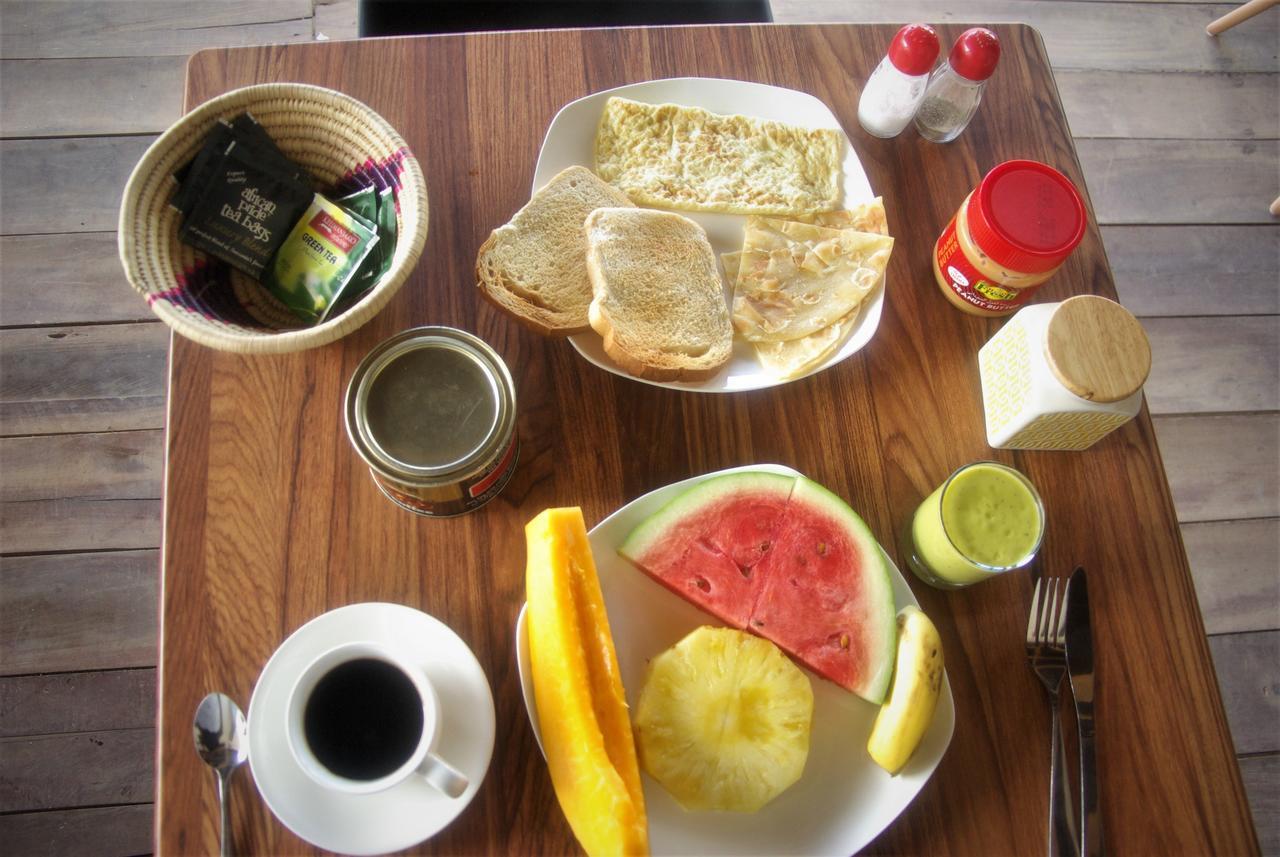 Bed & Breakfast House 2*