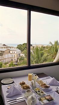 Kisiwa House Hotel