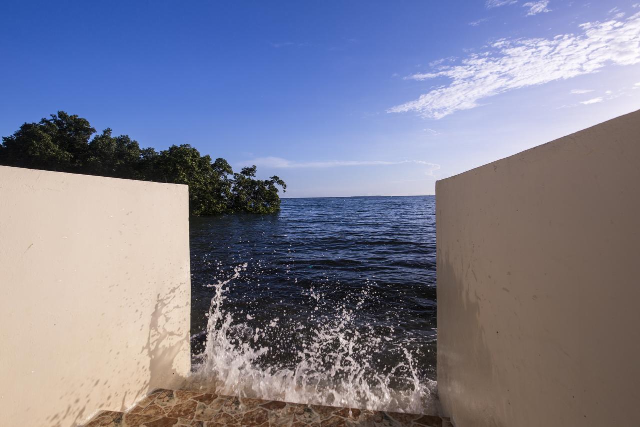 The Island Sea View Hotel 3*